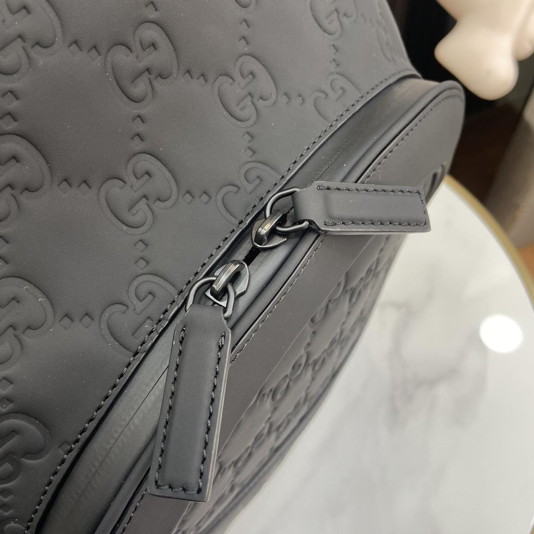 Gucci GG Backpack - DopestKickz