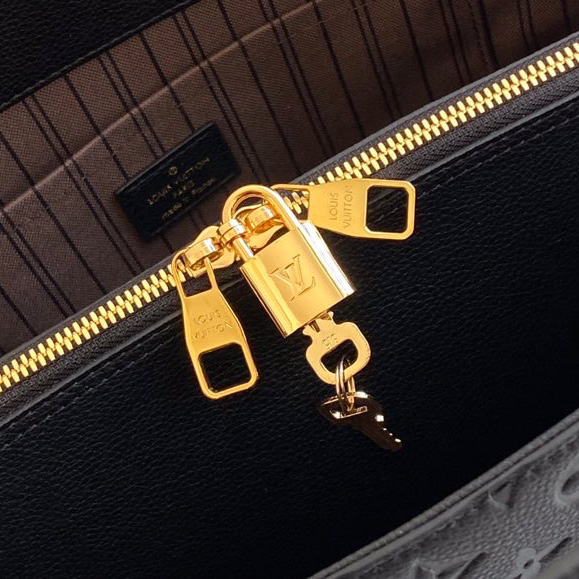 Louis Vuitton Monogram Handbag (33X23x15cm) - DopestKickz