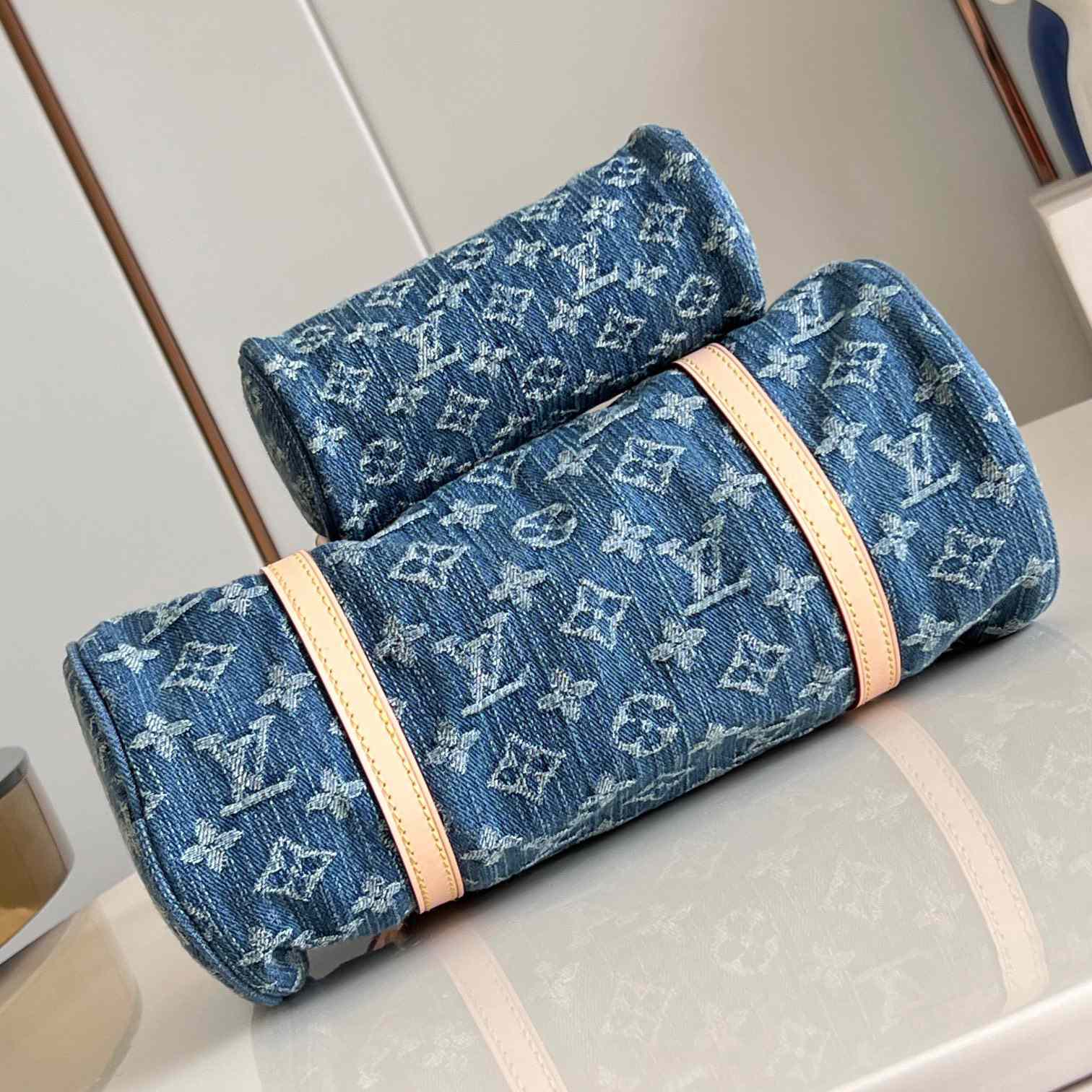 Louis Vuitton Papillon    M46830 - DopestKickz