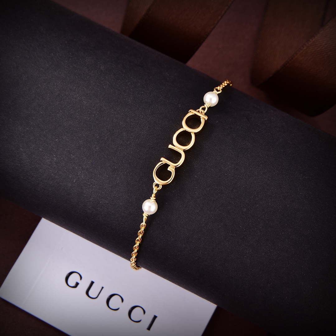 Gucci Letter Single Bracelet  - DopestKickz