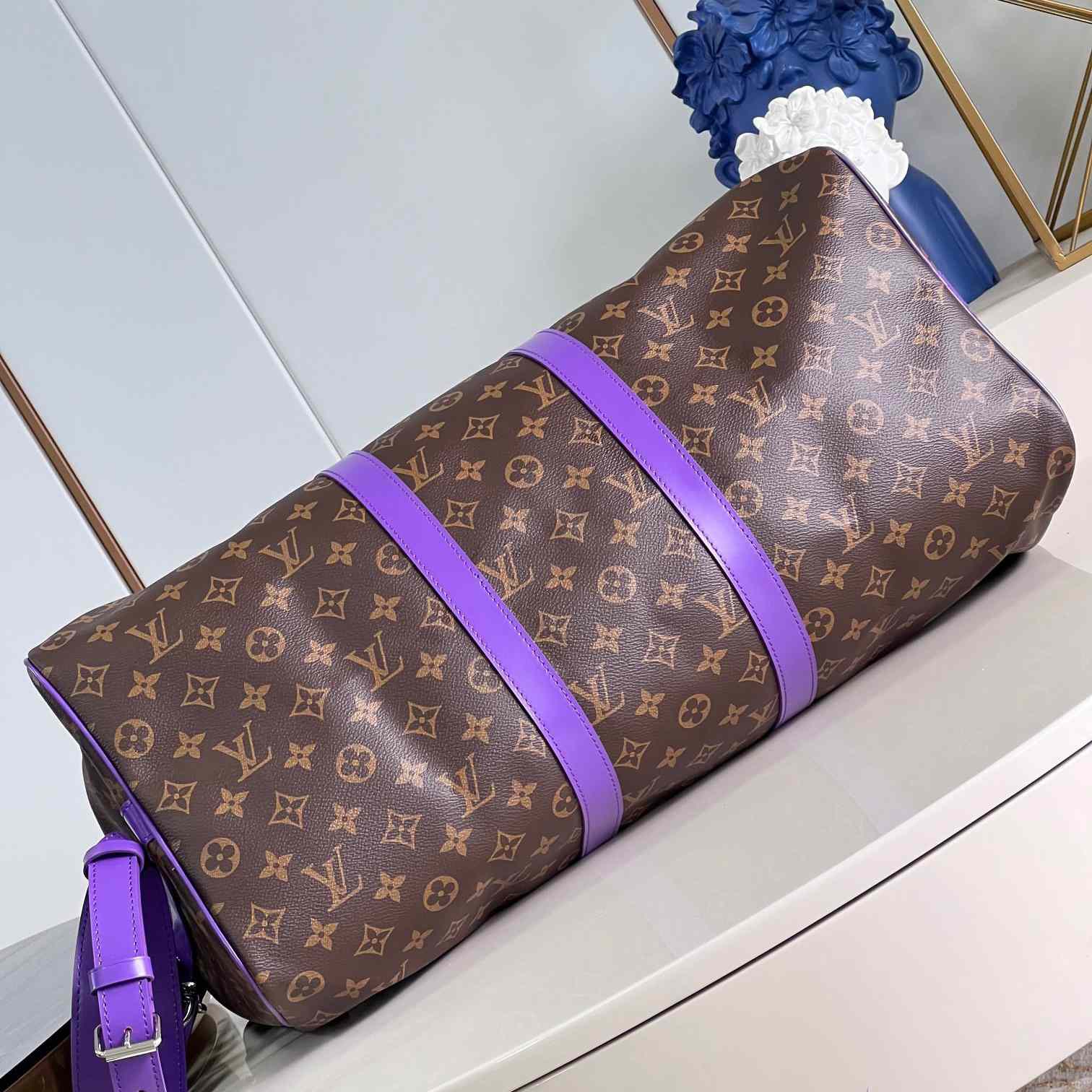 Louis Vuitton Keepall Bandoulière 50     M46775 - DopestKickz
