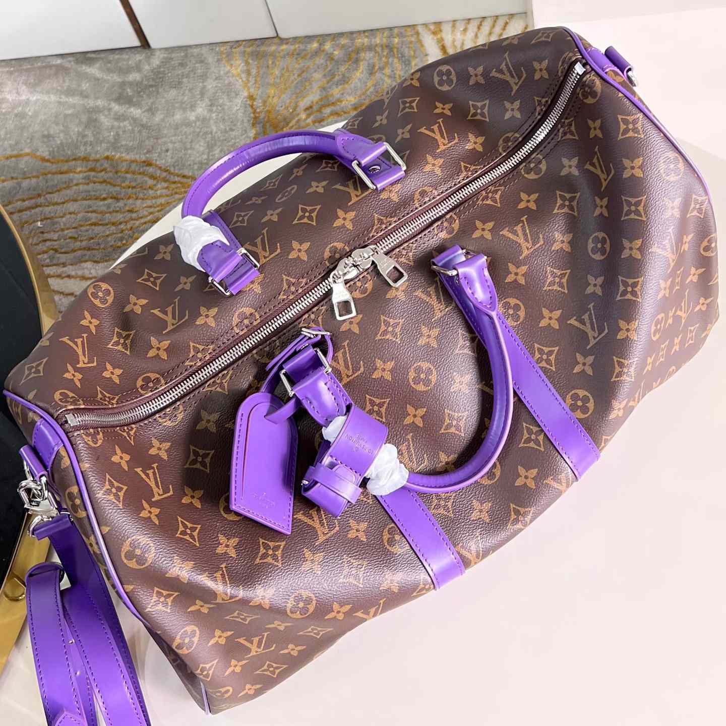Louis Vuitton Keepall Bandoulière 50     M46775 - DopestKickz