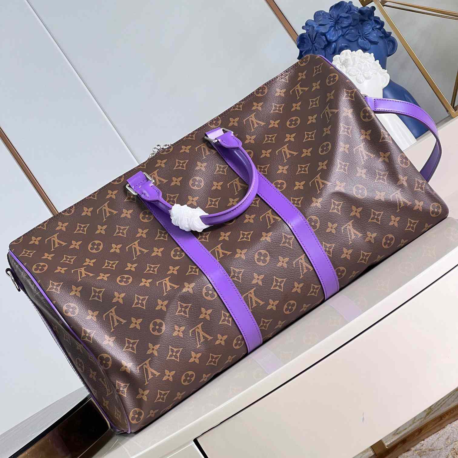 Louis Vuitton Keepall Bandoulière 50     M46775 - DopestKickz