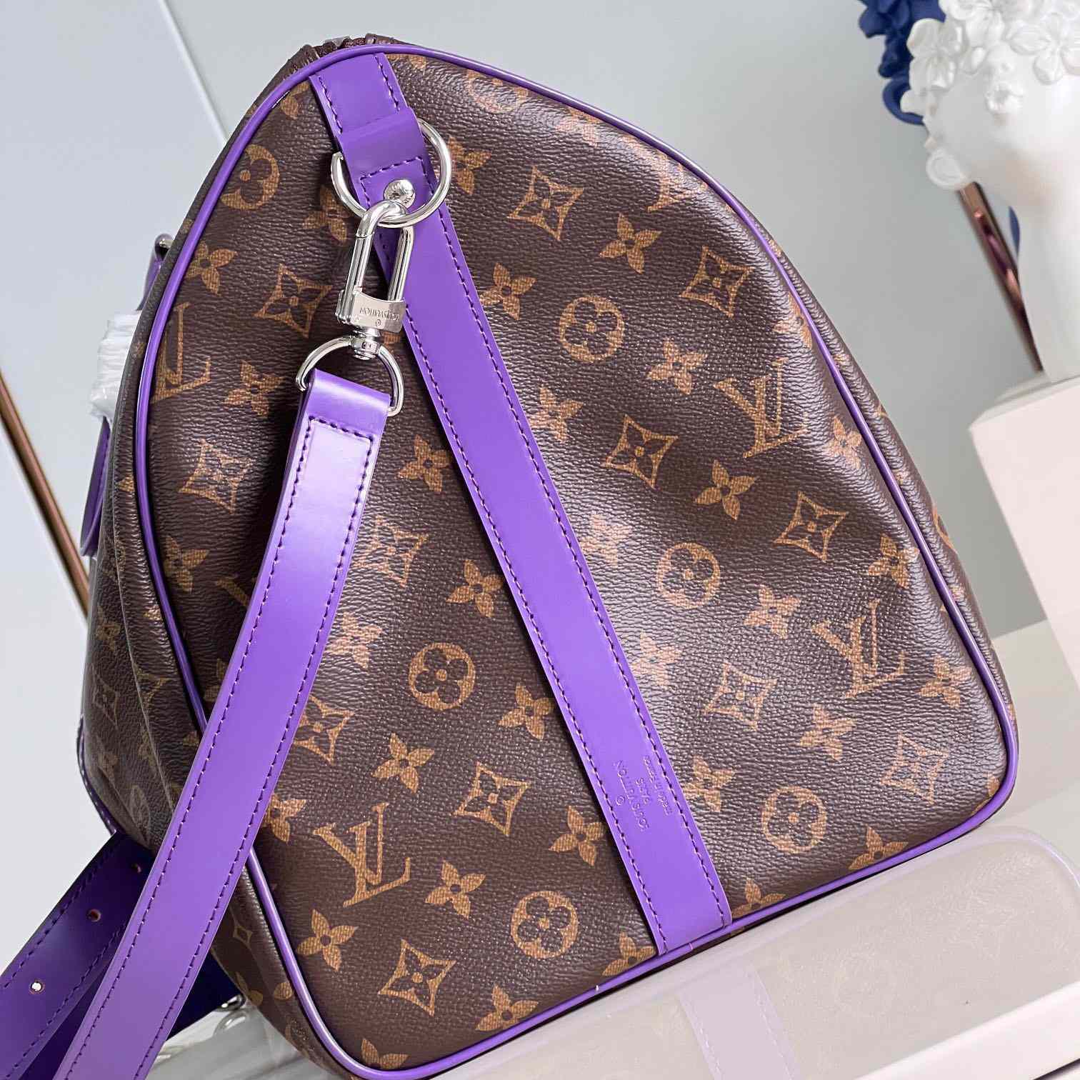 Louis Vuitton Keepall Bandoulière 50     M46775 - DopestKickz