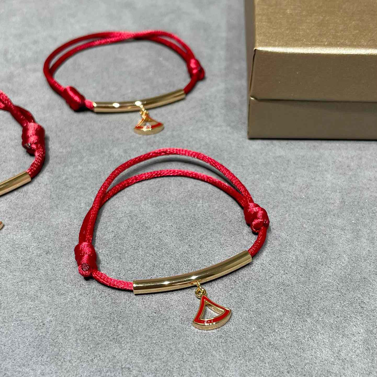 Bvlgari Divas’ Dream Bracelet - DopestKickz