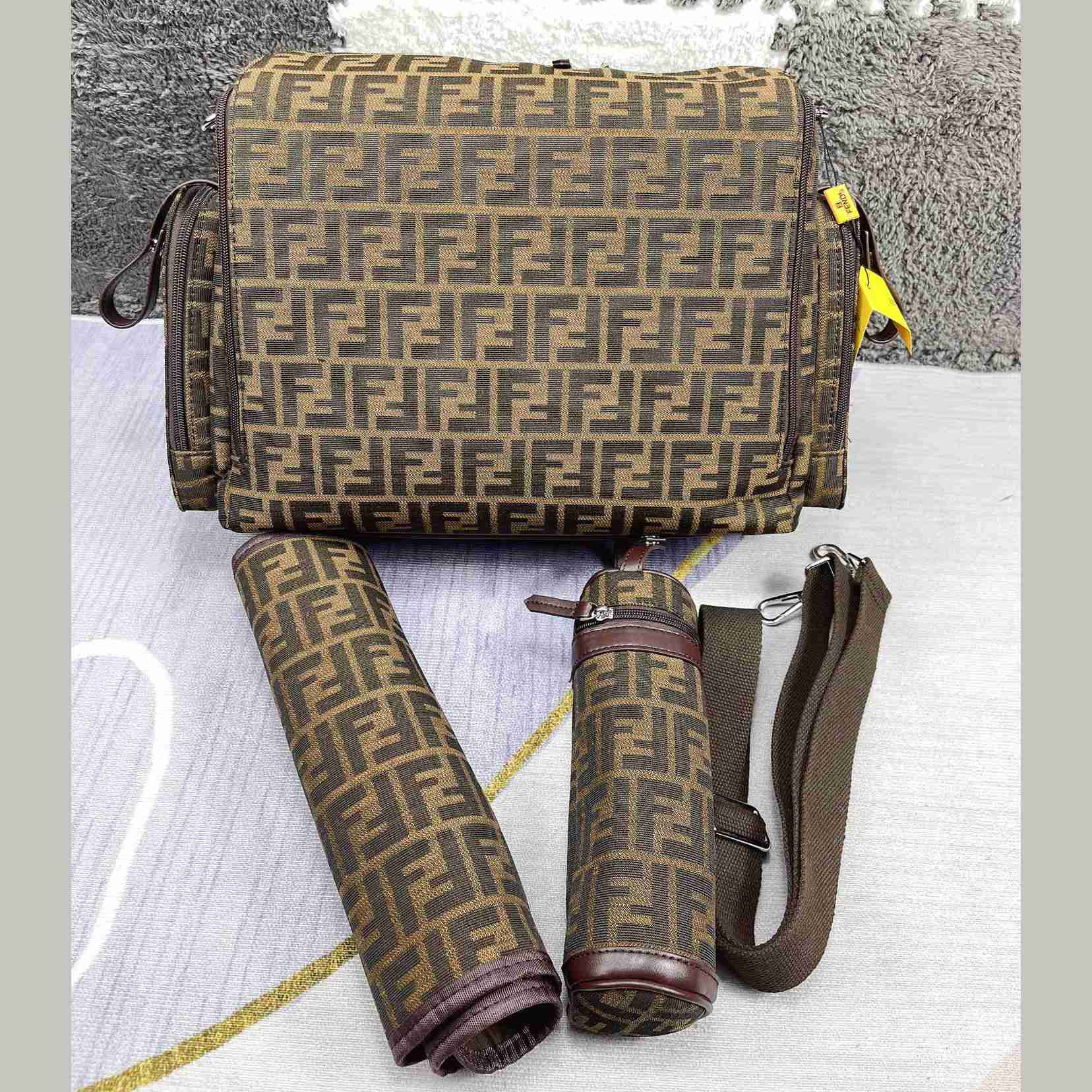 Fendi Mothers Bags  42*32*15cm - DopestKickz