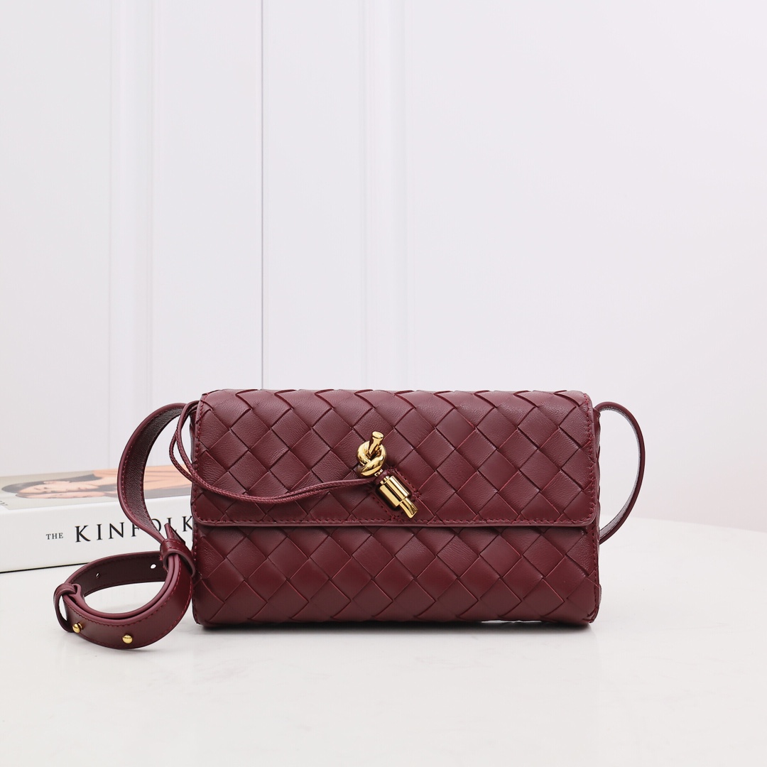 Bottega Veneta Mini Andiamo Cross-Body Bag - DopestKickz
