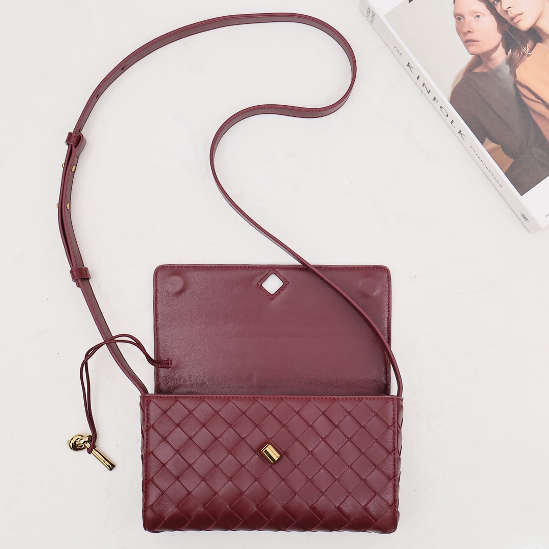 Bottega Veneta Mini Andiamo Cross-Body Bag - DopestKickz
