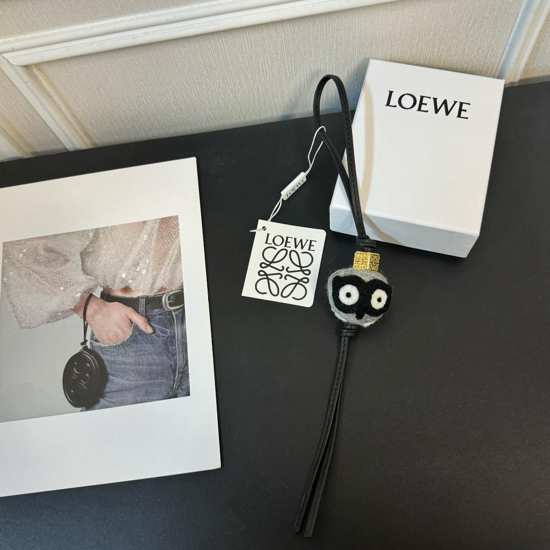 Loewe Owl charm In Felt And Calfskin - DopestKickz