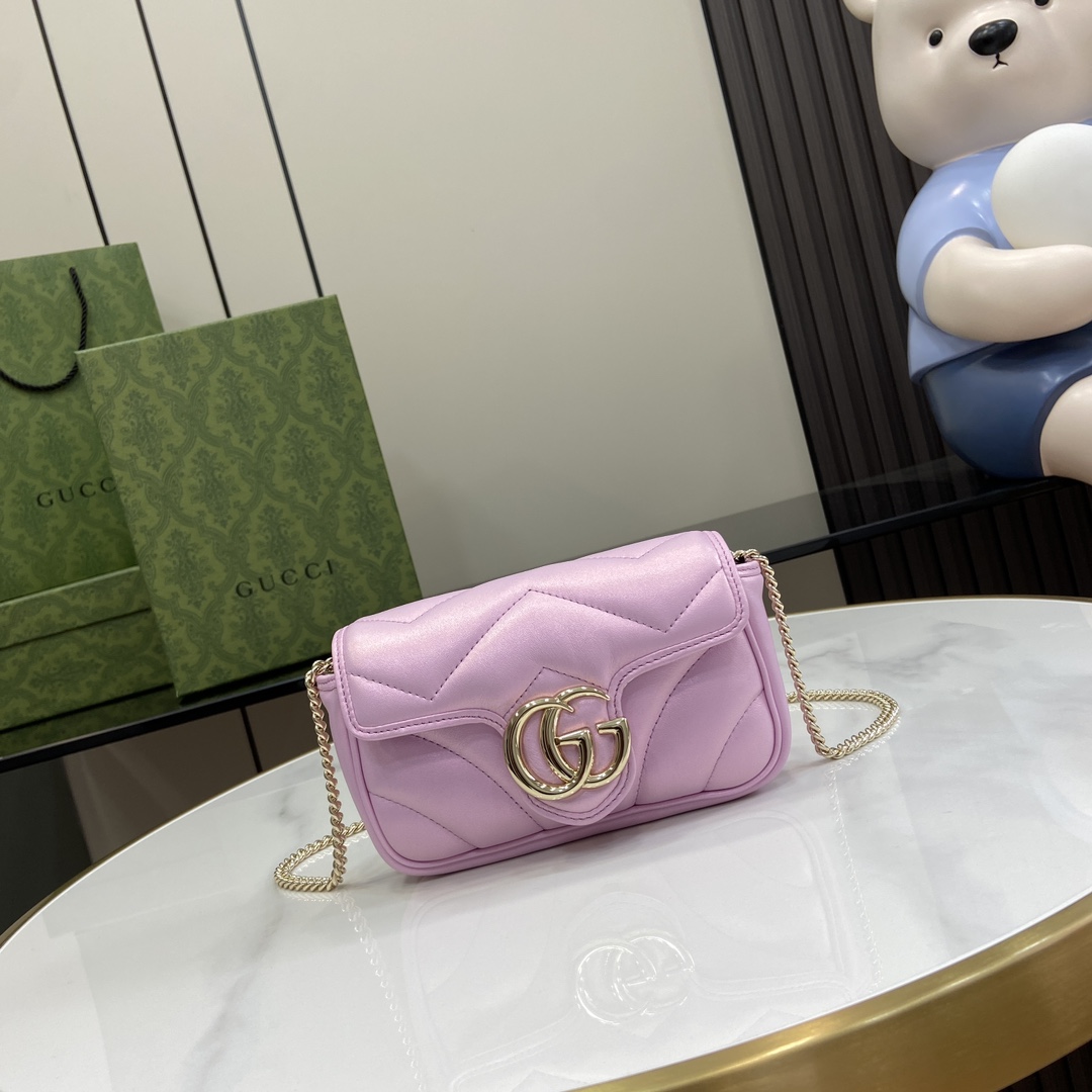 Gucci GG Marmont Super Mini Bag - DopestKickz