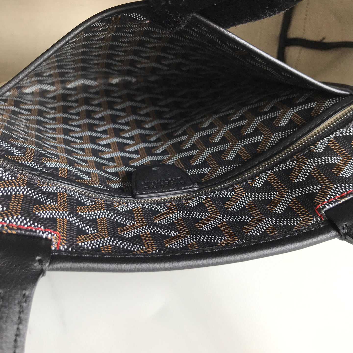 Goyard Saint Louis PM Bag - DopestKickz