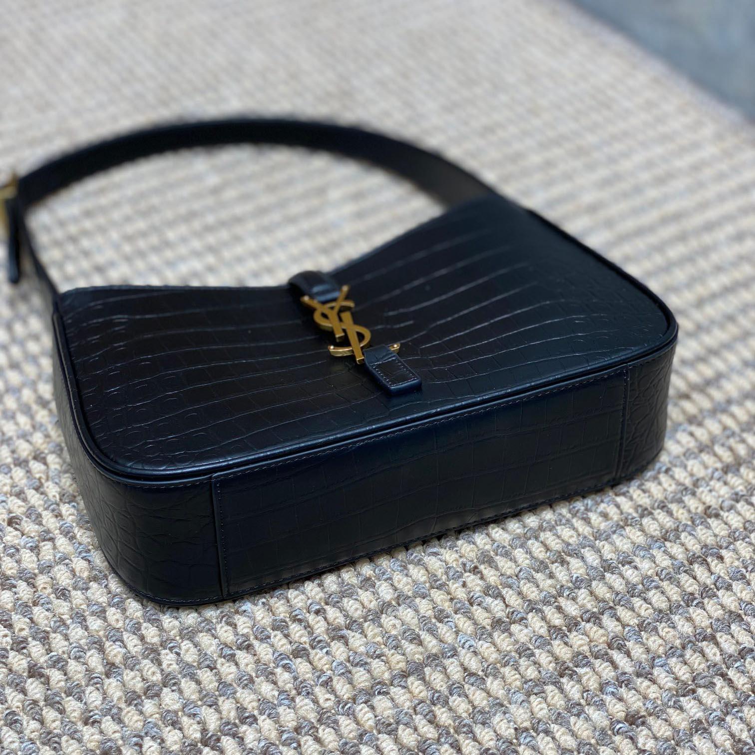 Saint Laurent Le 5 À 7 In Crocodile-embossed Shiny Leather - DopestKickz