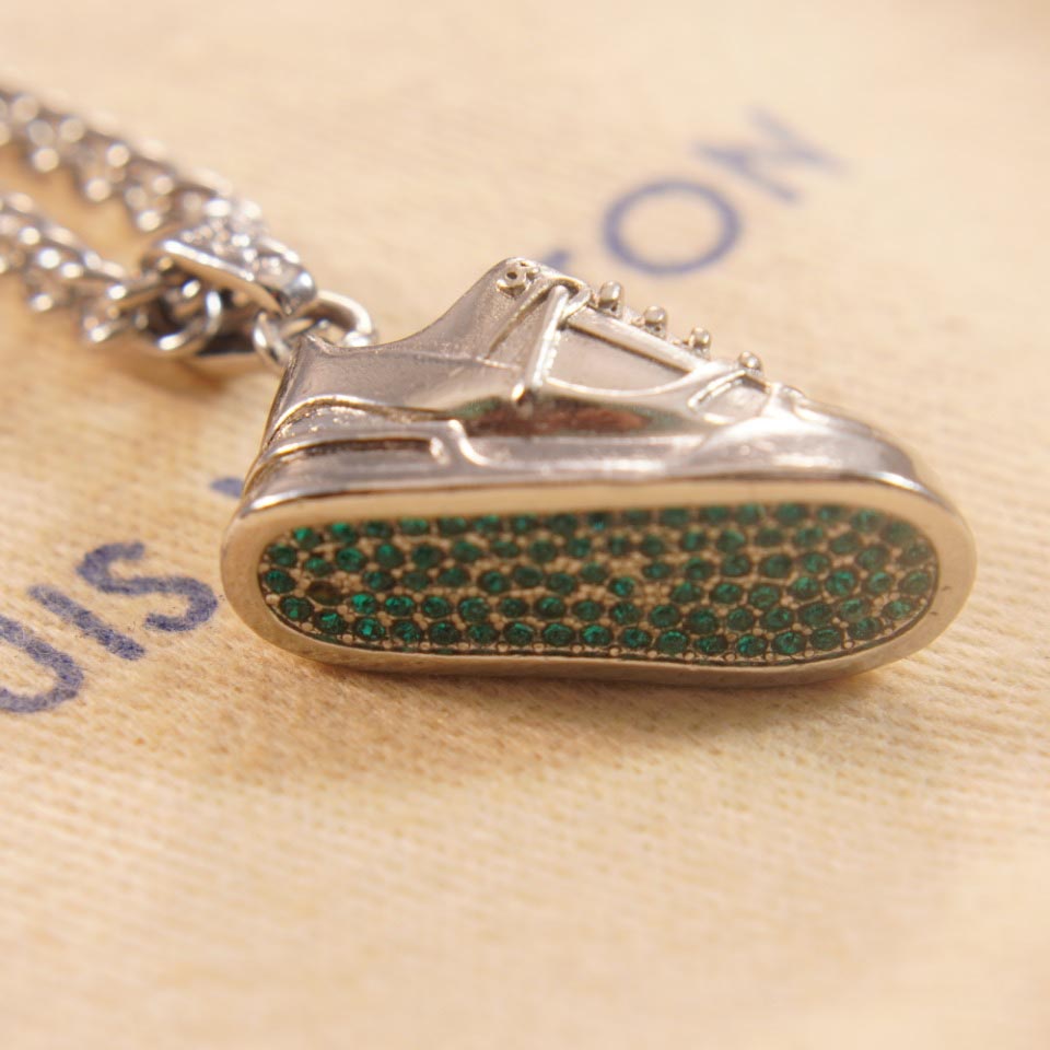 Louis Vuitton LV Trainer Strass Necklace    M01388 - DopestKickz
