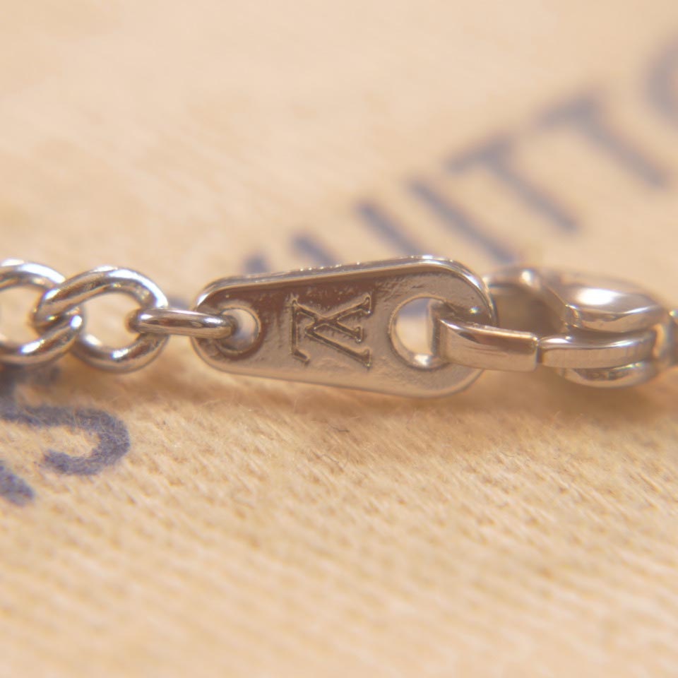 Louis Vuitton LV Trainer Strass Necklace    M01388 - DopestKickz