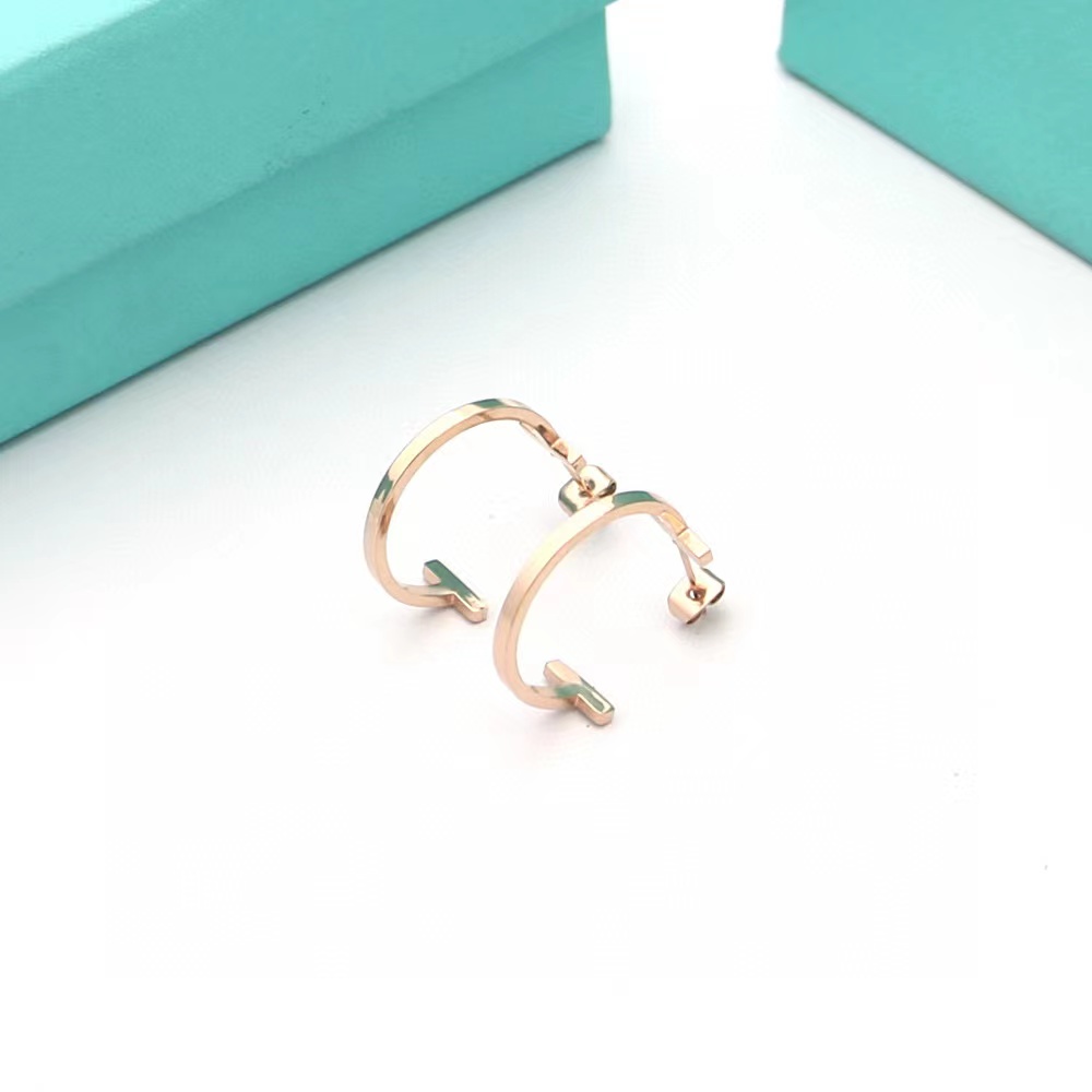 Tiffany&CO Hoop Earrings - DopestKickz