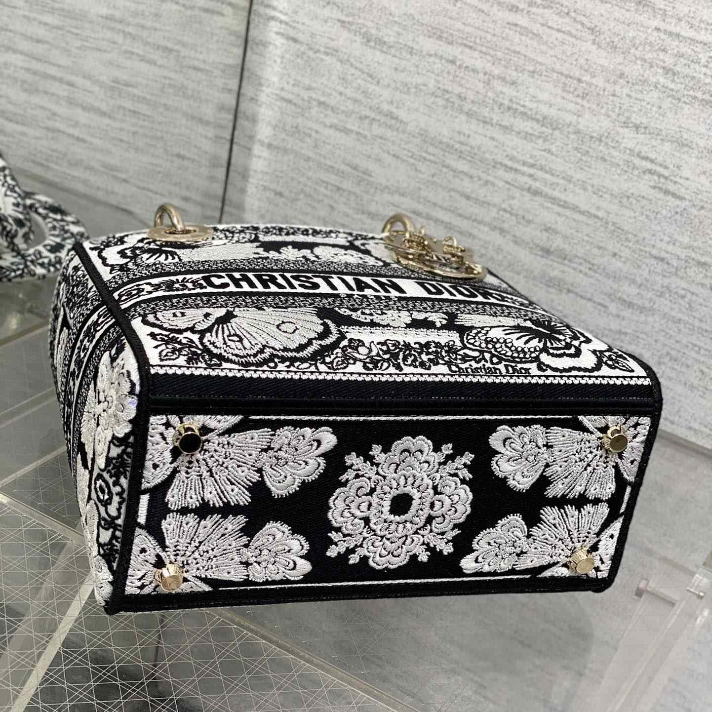 Dior Medium Lady D-Lite Bag - DopestKickz