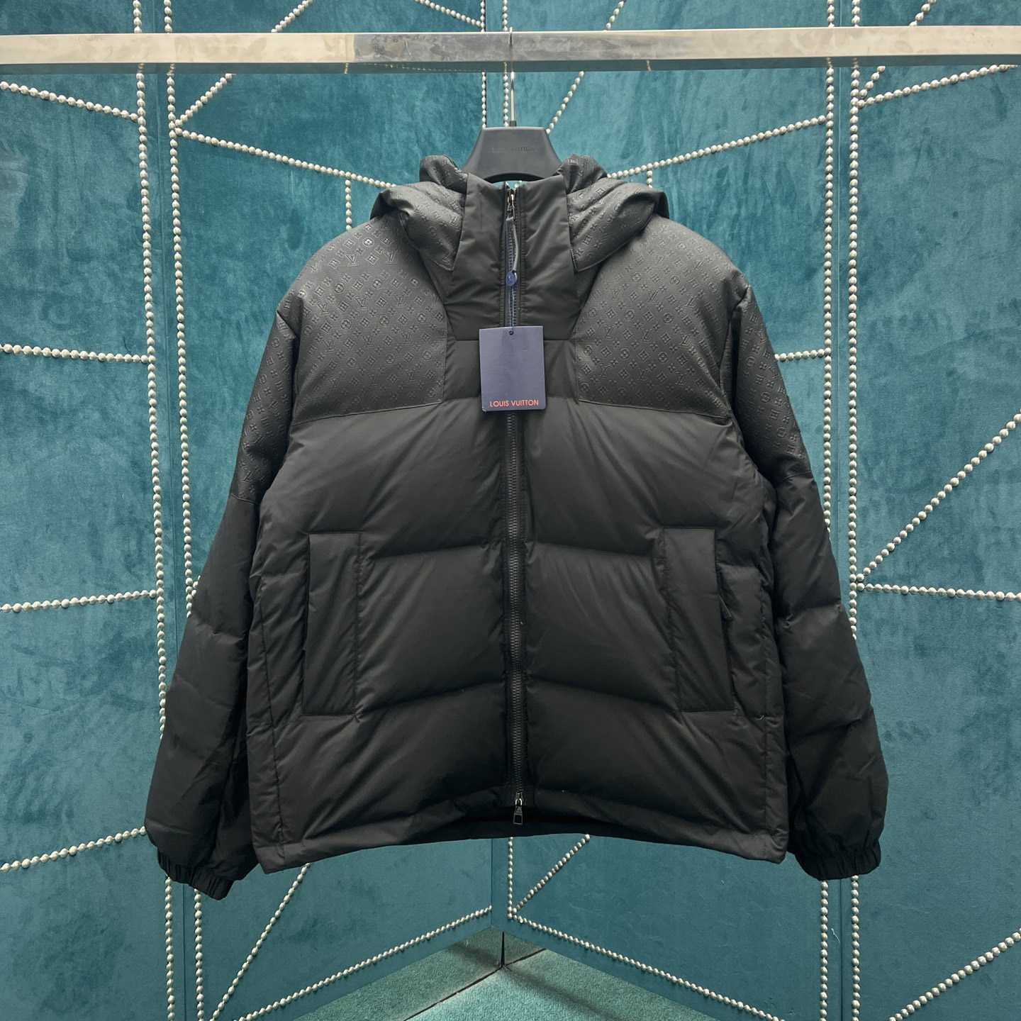 Louis Vuitton Down Blouson    - DopestKickz