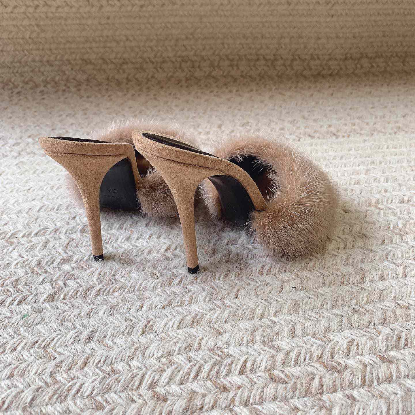 Saint Laurent LA 16 Mules In Animal-Free Fur And Suede  - DopestKickz