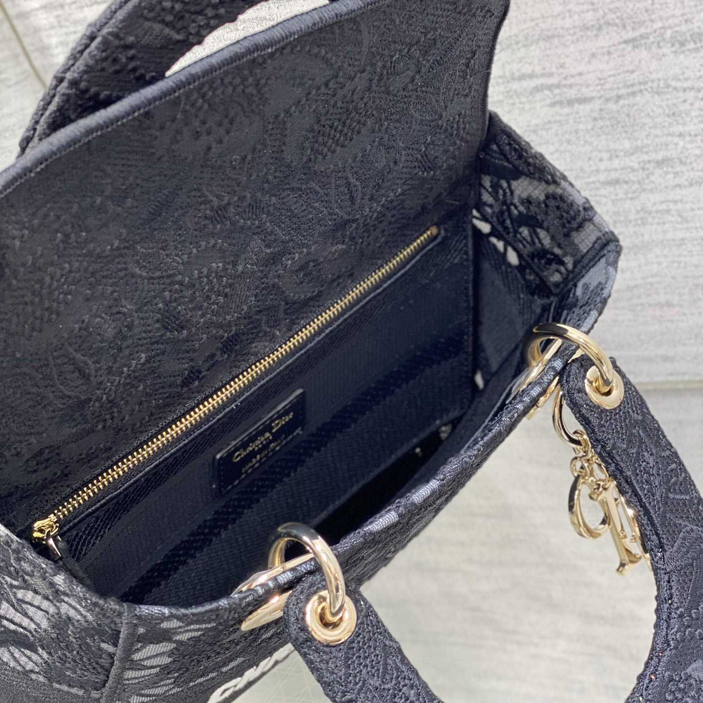 Dior Medium Lady D-Lite Bag - DopestKickz