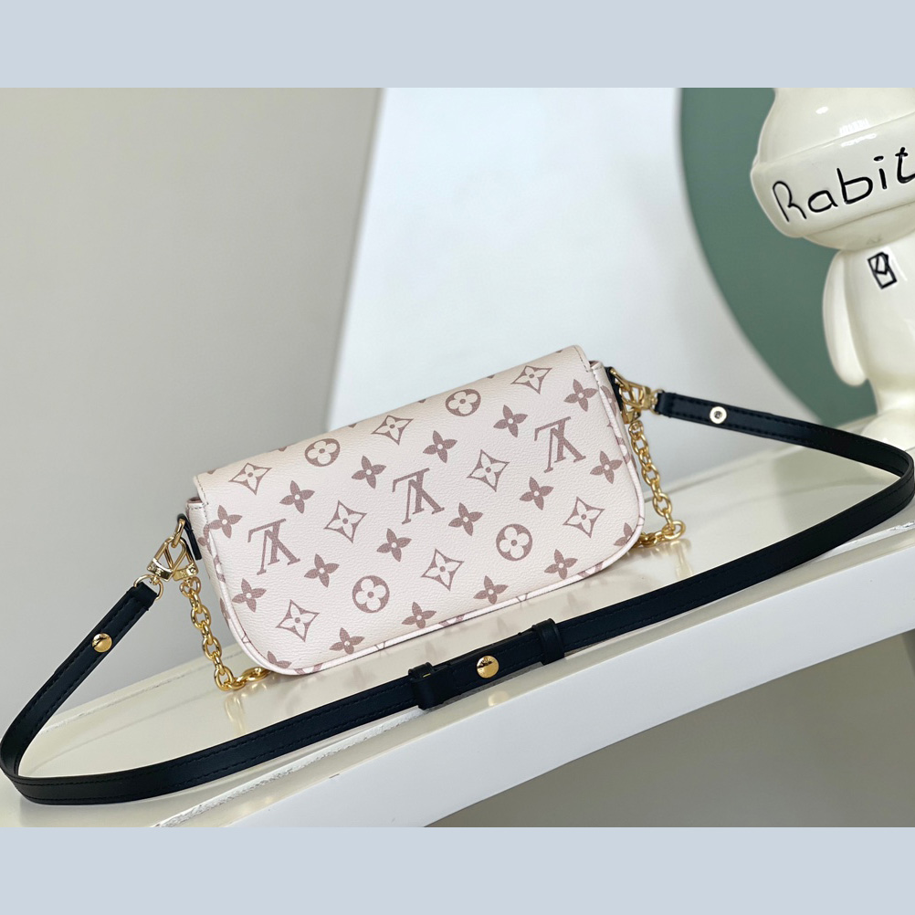 Louis Vuitton Wallet on Chain Ivy    M83091 - DopestKickz