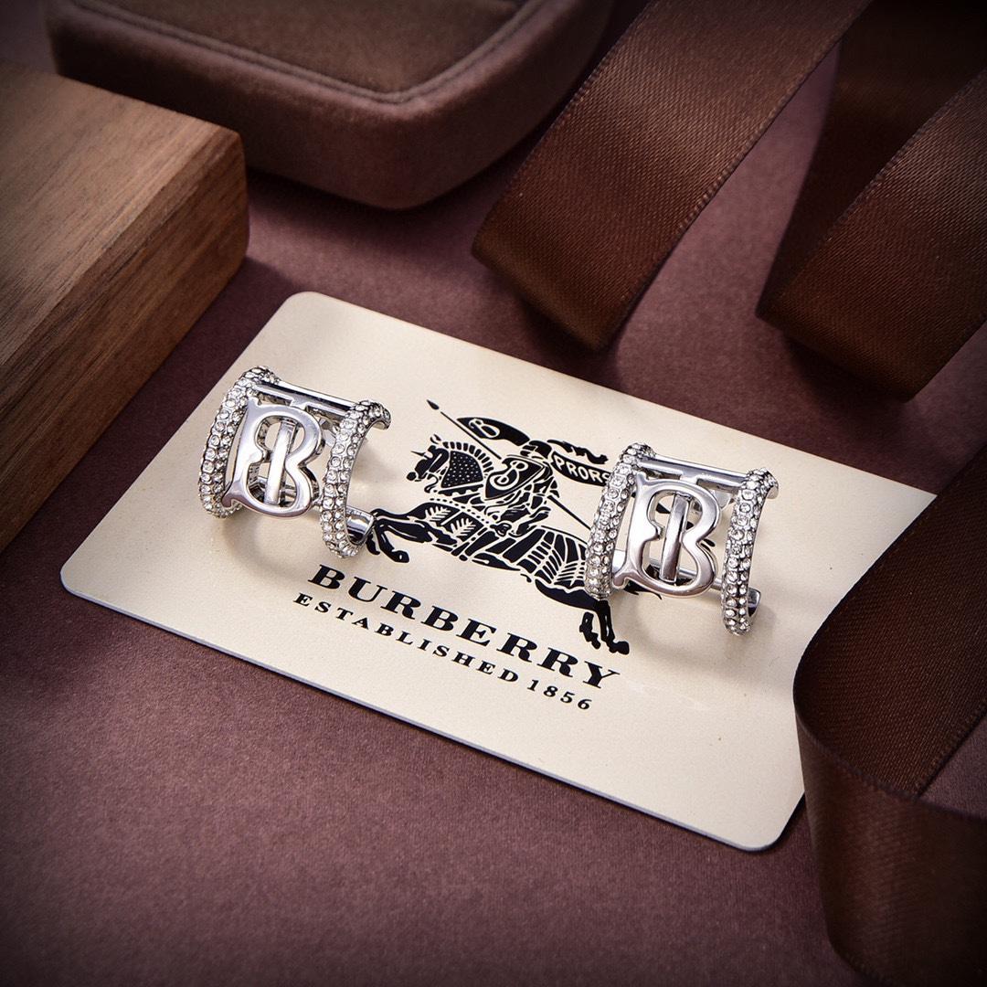 Burberry Logo Crystal Embellished Earrings - DopestKickz