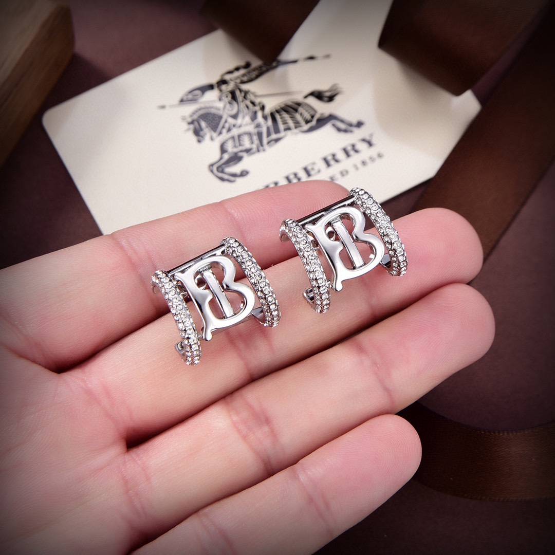 Burberry Logo Crystal Embellished Earrings - DopestKickz