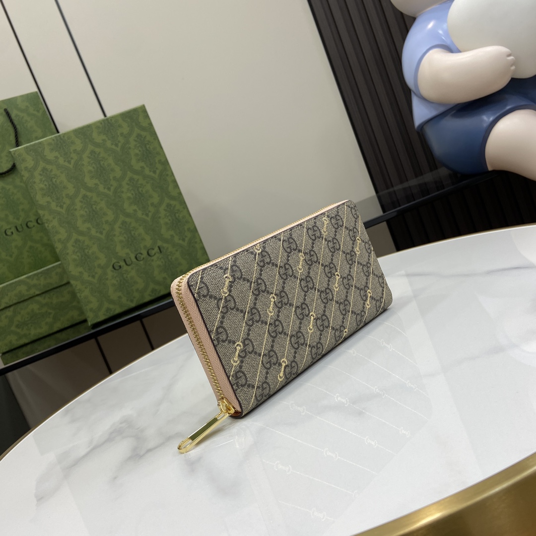 Gucci Zip Around Wallet With Horsebit Print  - DopestKickz