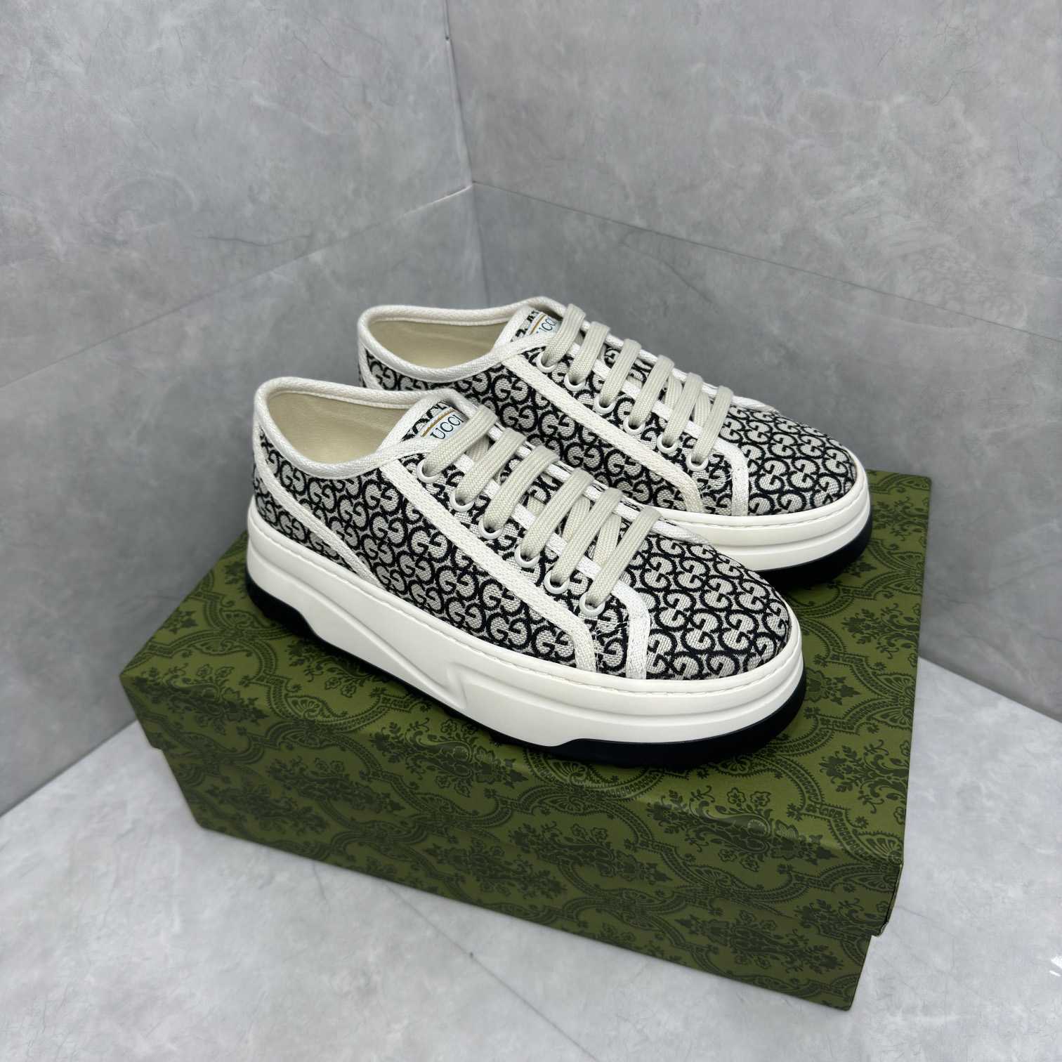 Gucci Women's GG Trainer - DopestKickz