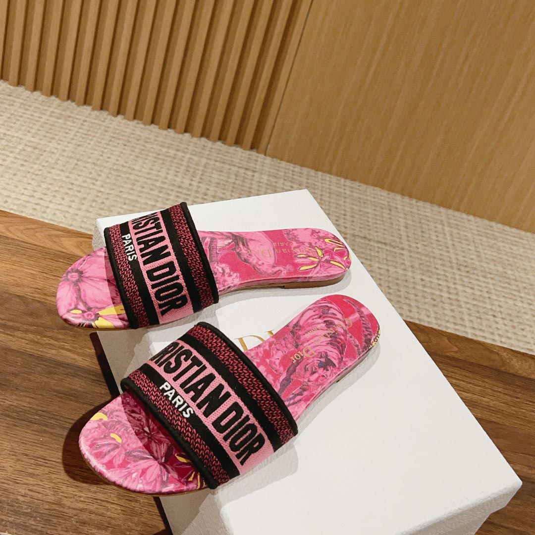 Dior Dway Slide - DopestKickz