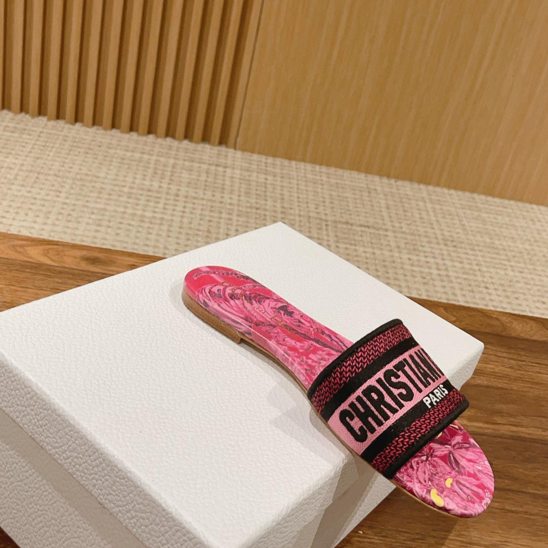 Dior Dway Slide - DopestKickz