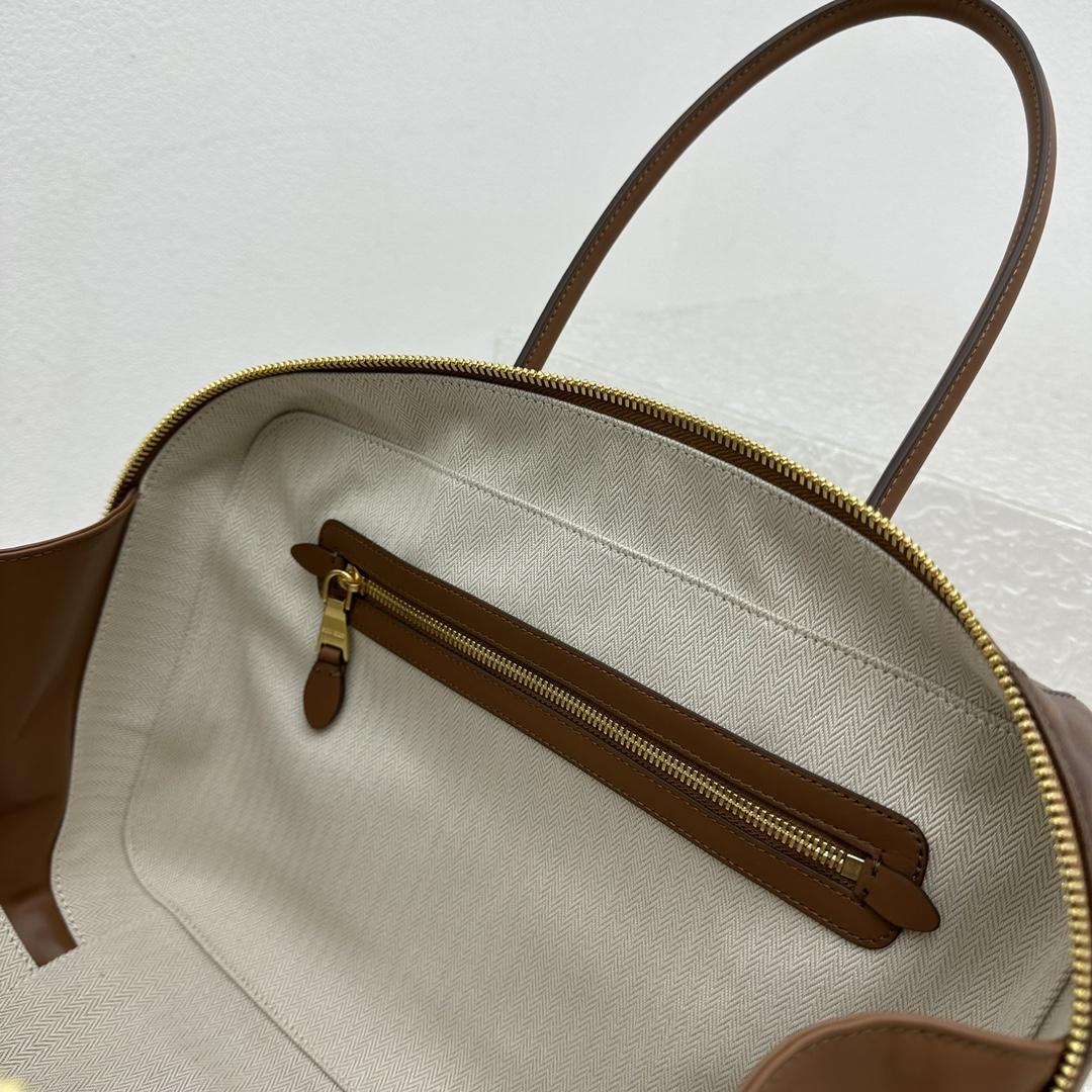 Miu Miu Leather Patchwork Bag - DopestKickz