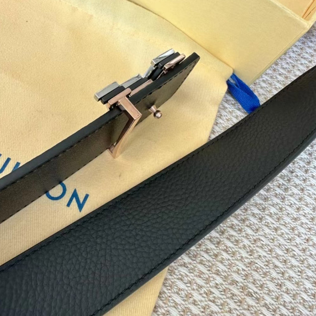 Louis Vuitton LV Shadow Reversible Belt - DopestKickz