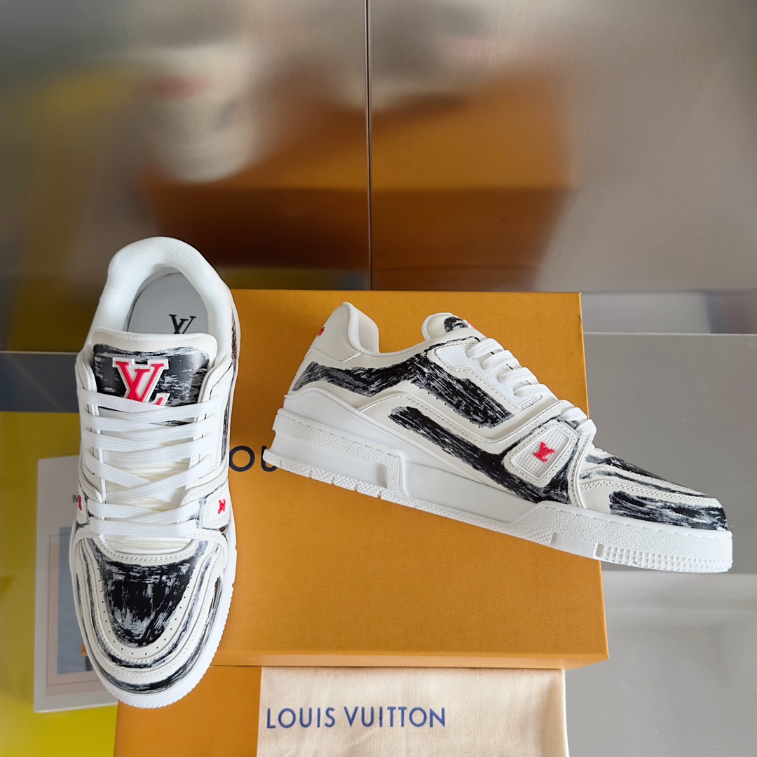 Louis Vuitton LV Trainer Sneaker    1ABLWJ - DopestKickz