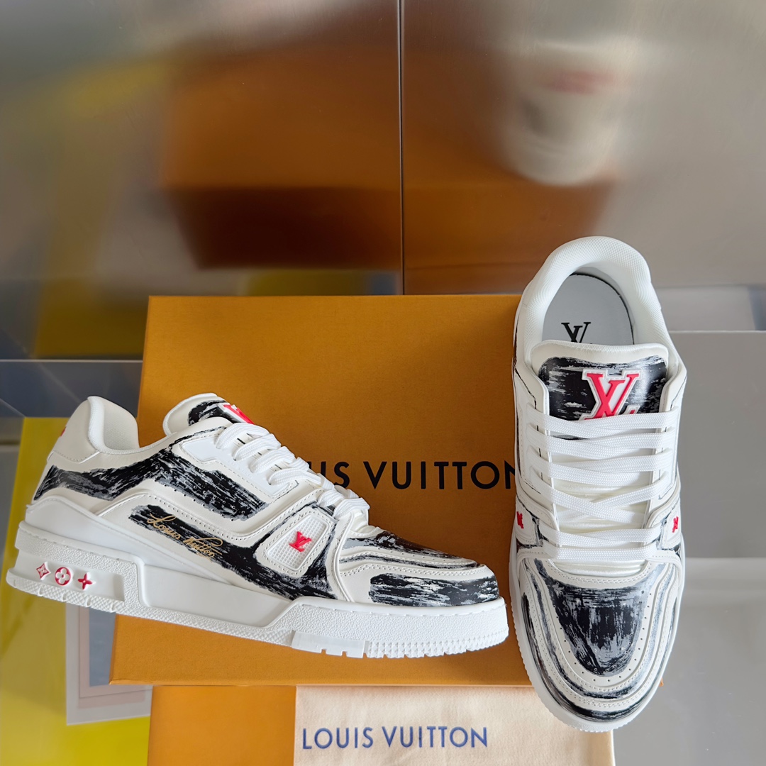 Louis Vuitton LV Trainer Sneaker    1ABLWJ - DopestKickz