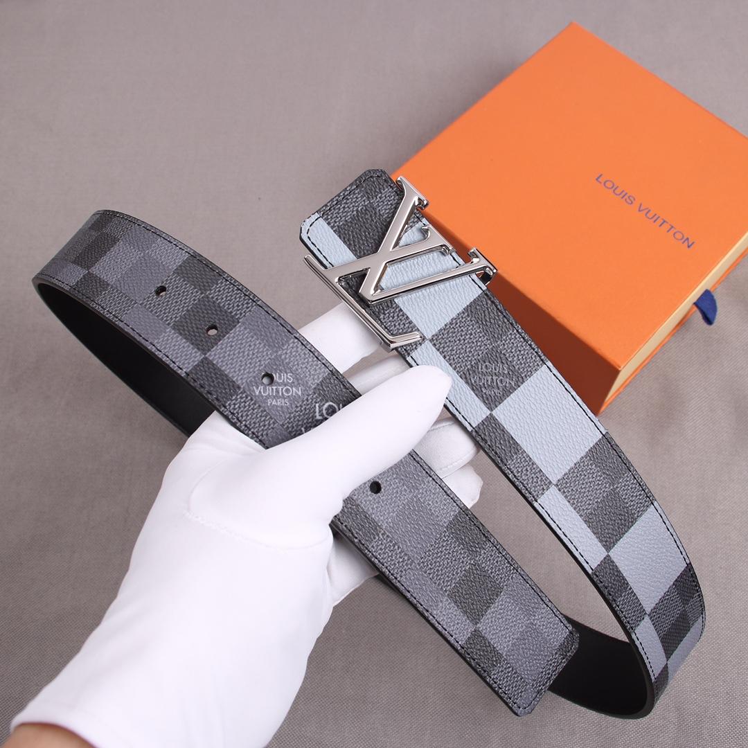 Louis Vuitton Reversible Belt LV Initiales - DopestKickz