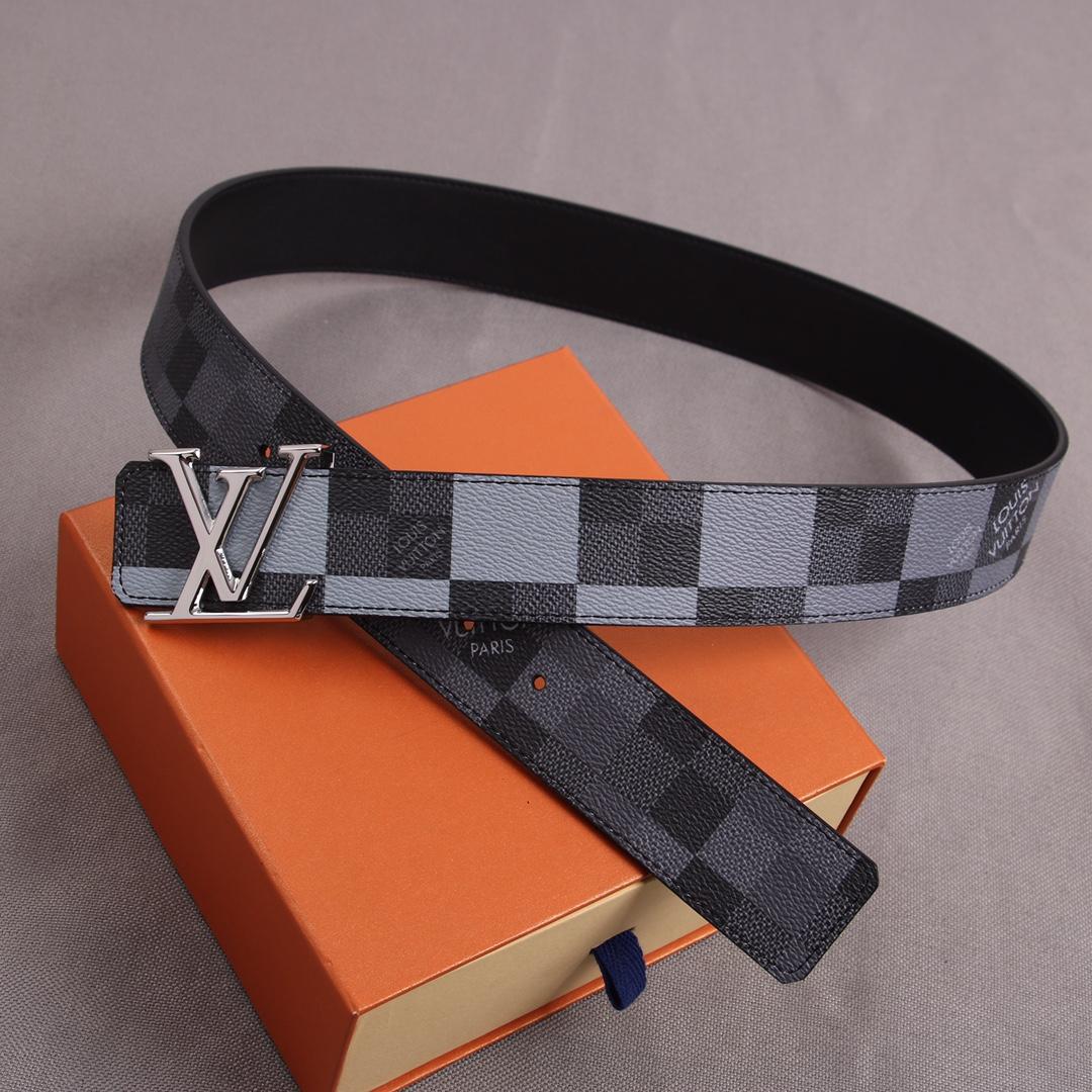 Louis Vuitton Reversible Belt LV Initiales - DopestKickz