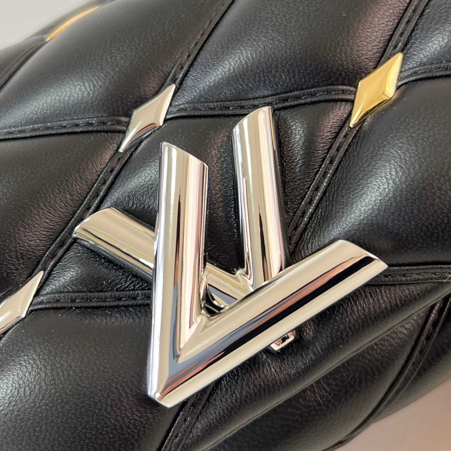 Louis Vuitton Pico GO-14   M24246 - DopestKickz