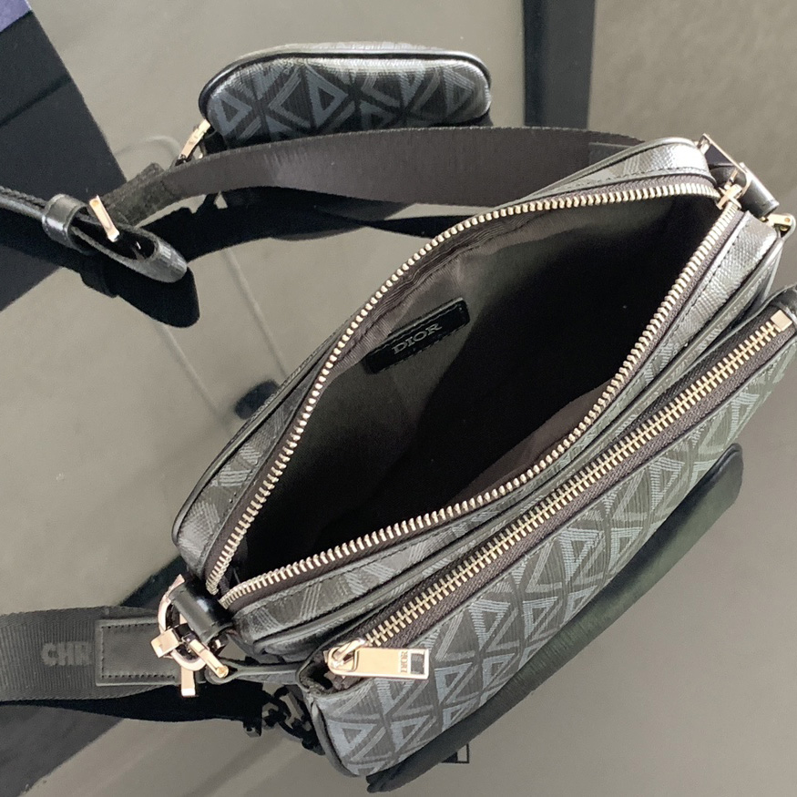 Dior Saddle Triple Pouch     - DopestKickz