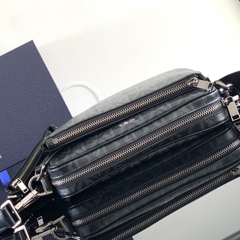 Dior Saddle Triple Pouch     - DopestKickz