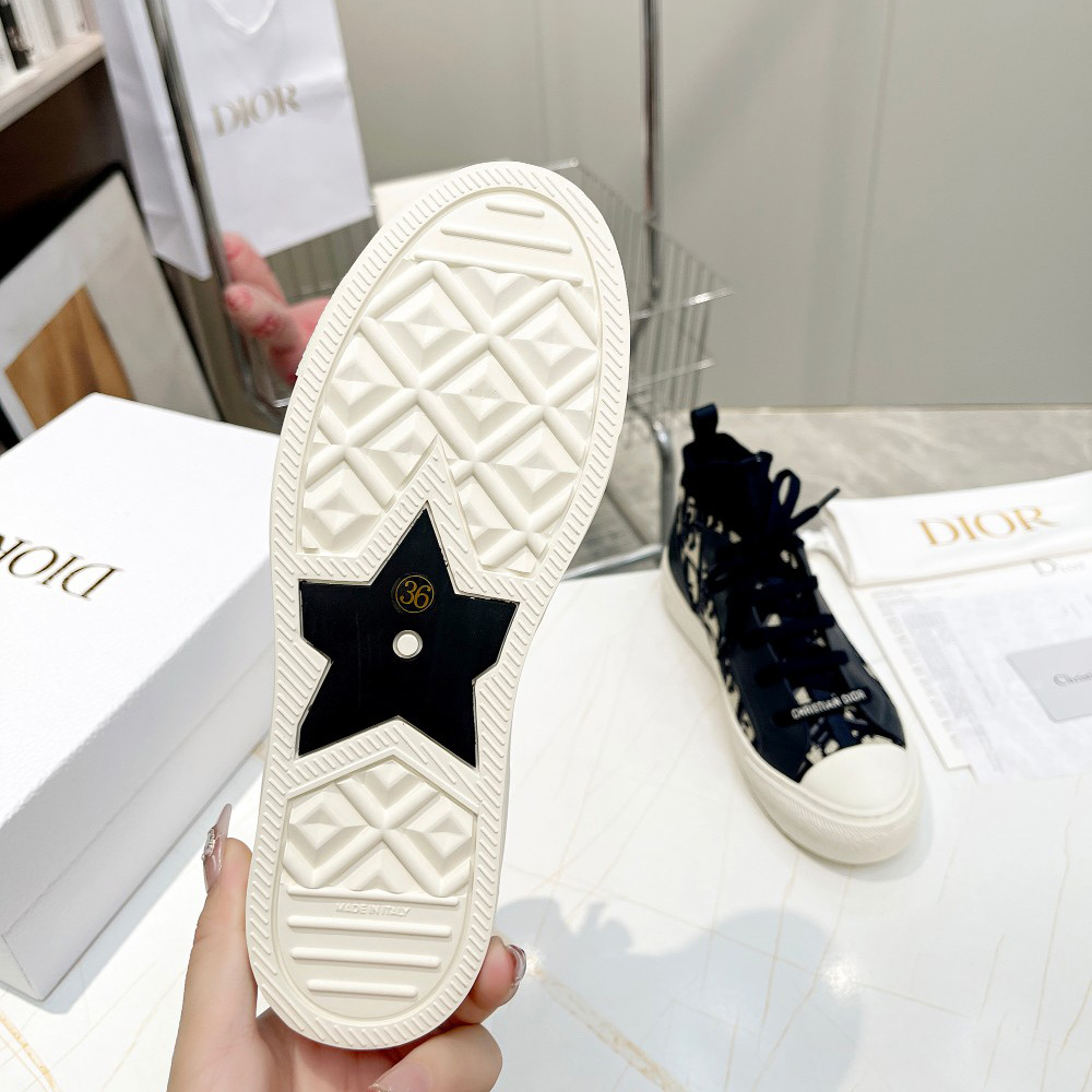 Dior Walk'n'Dior Sneaker - DopestKickz