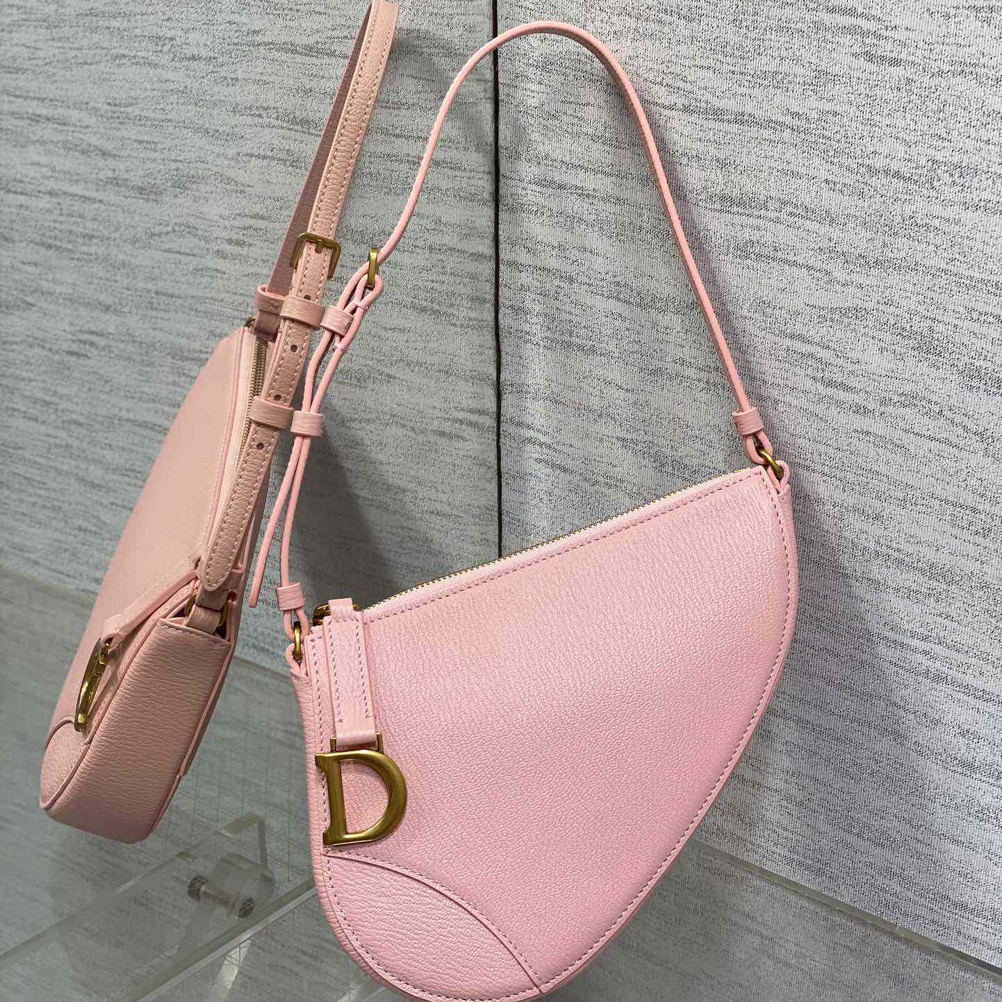 Dior Saddle Shoulder Pouch - DopestKickz
