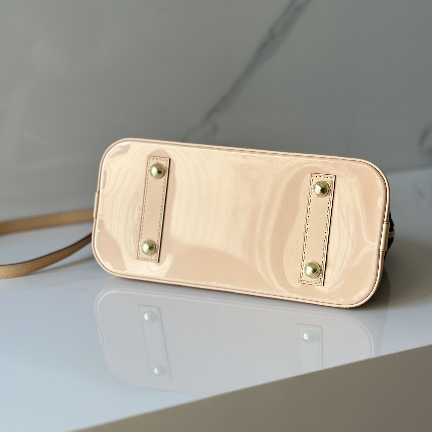 Louis Vuitton Alma PM     M53151 - DopestKickz