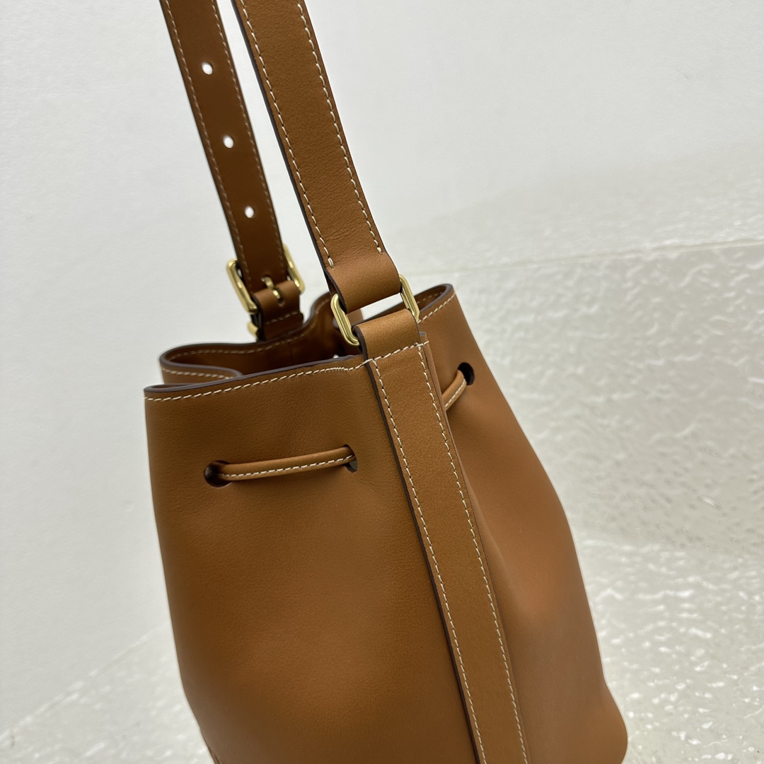 Miu Miu Leather Bucket Bag - DopestKickz