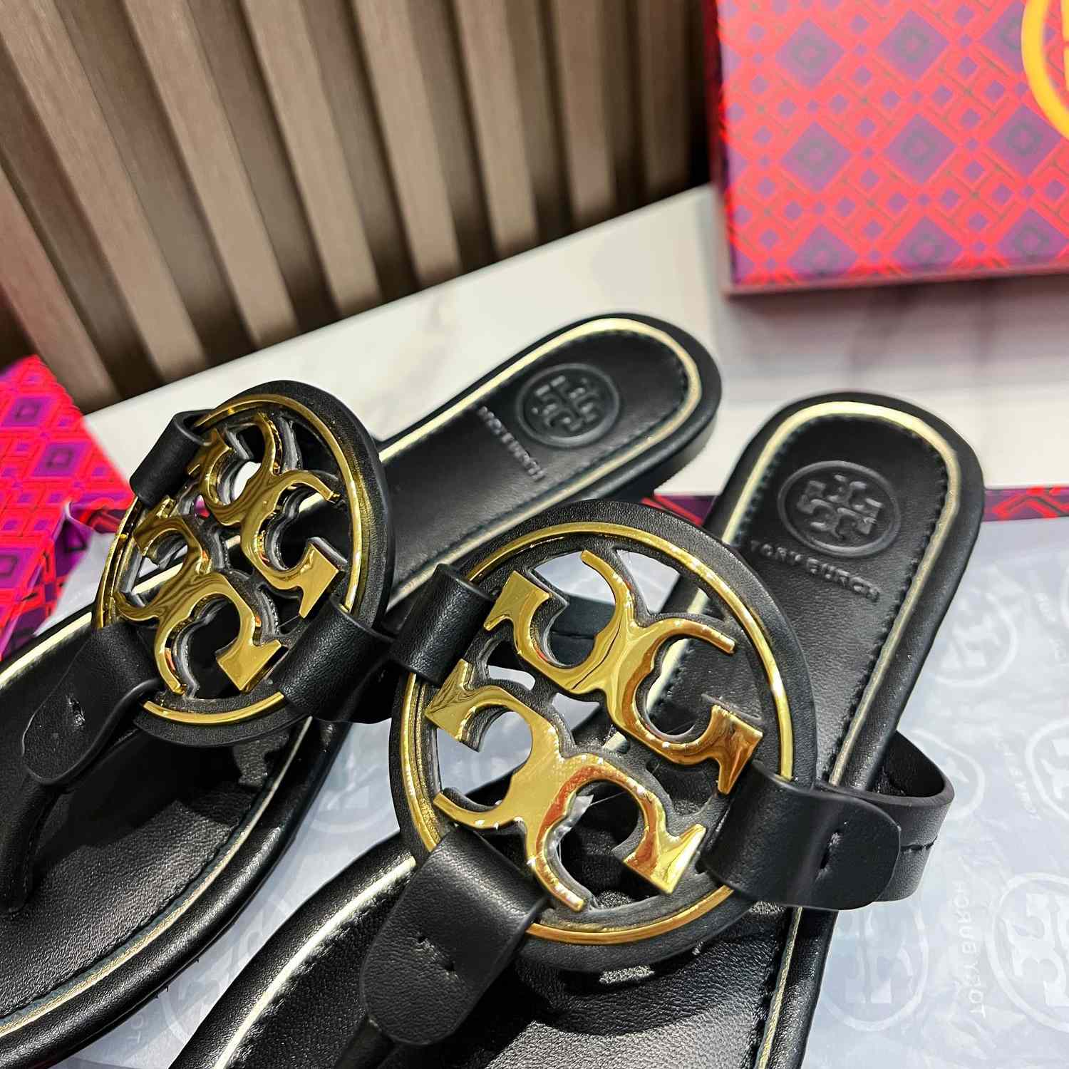 Tory Burch Leather Thong Sandals  - DopestKickz