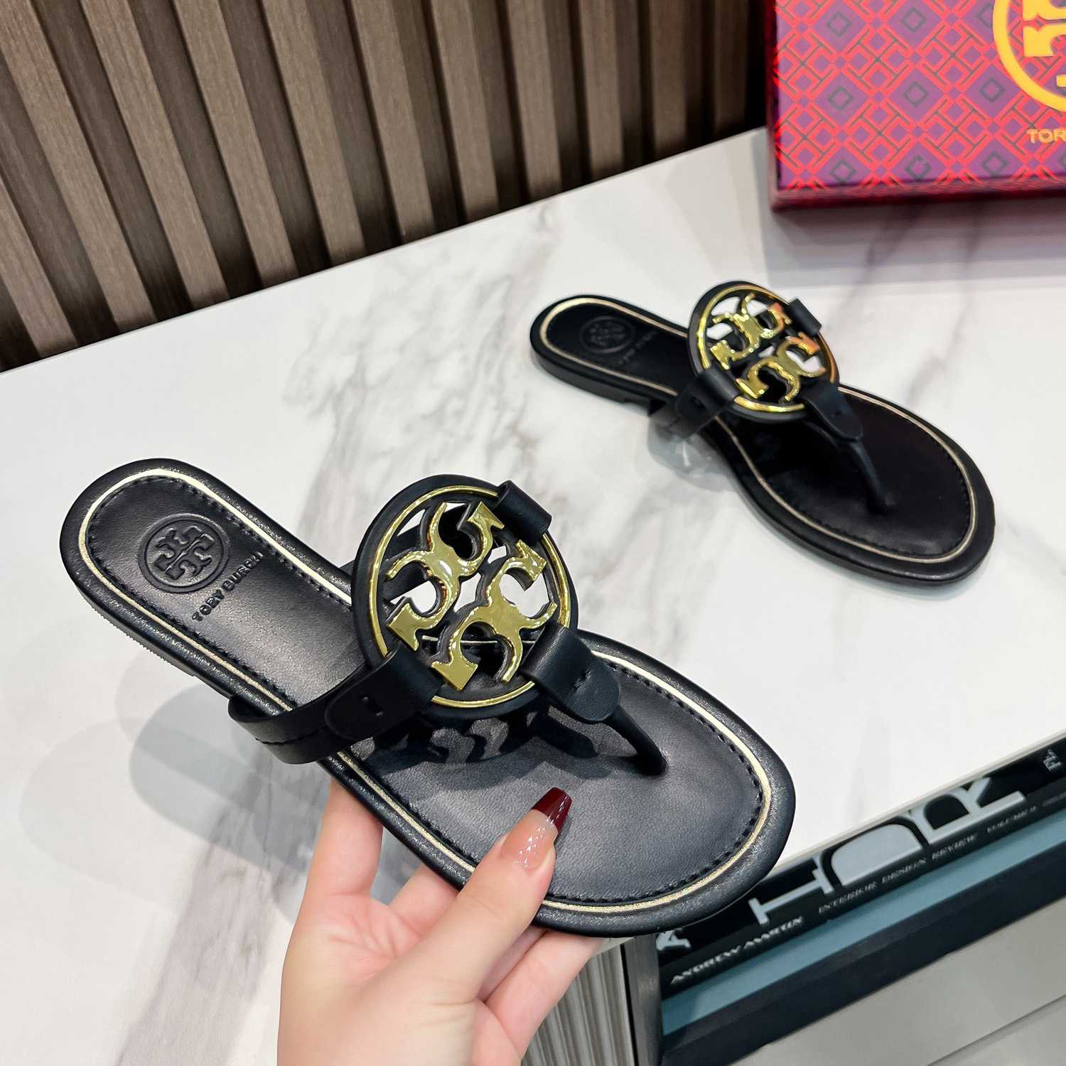 Tory Burch Leather Thong Sandals  - DopestKickz