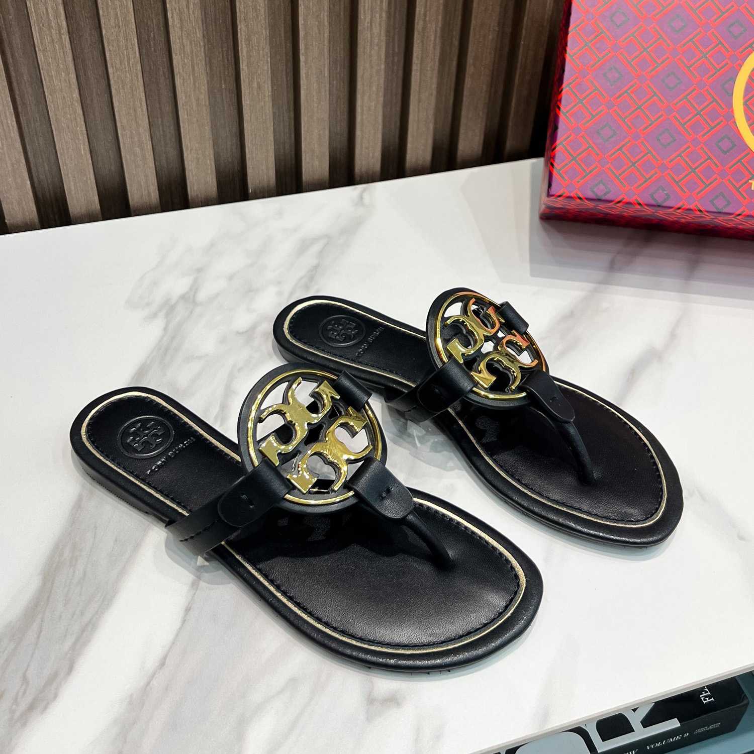 Tory Burch Leather Thong Sandals  - DopestKickz