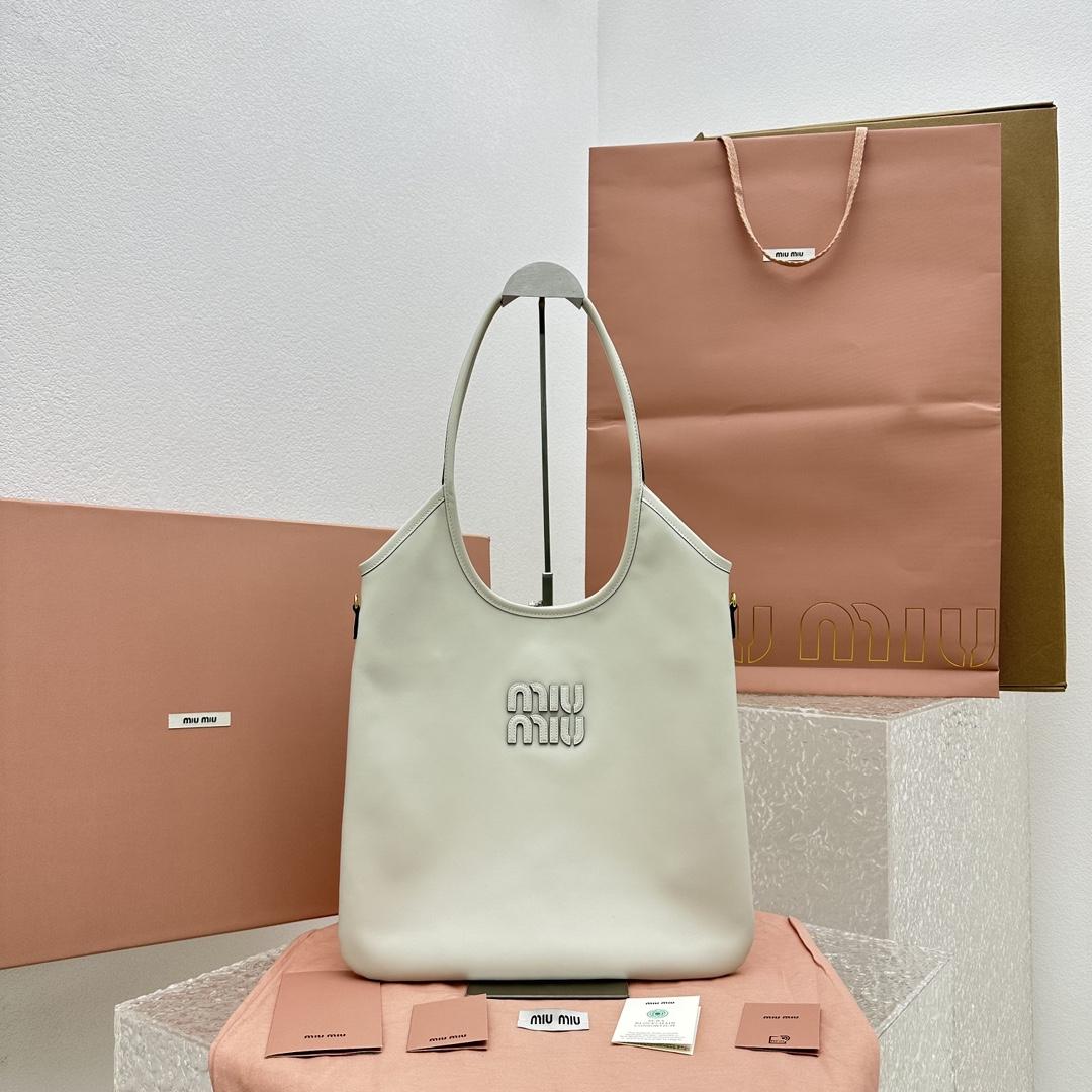 Miu Miu IVY Leather Bag - DopestKickz