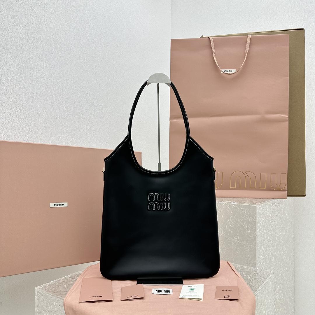 Miu Miu IVY Leather Bag - DopestKickz