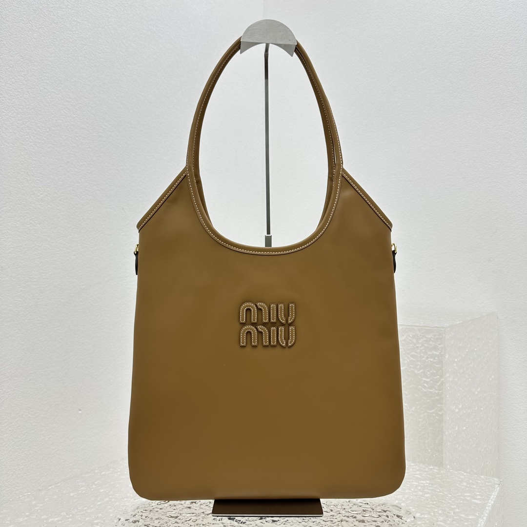 Miu Miu IVY Leather Bag - DopestKickz
