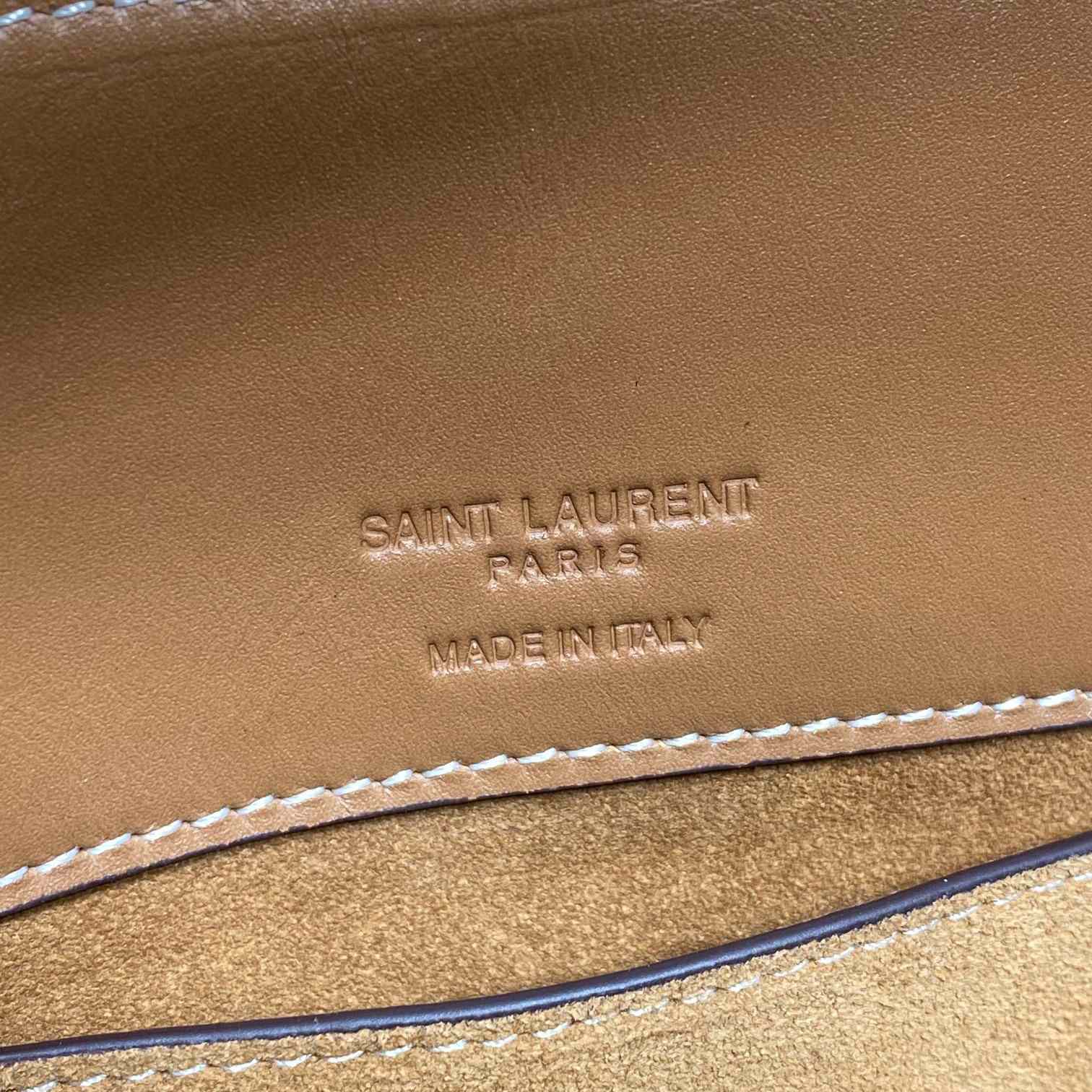 Saint Laurent Le 37 Small In Shiny Leather - DopestKickz